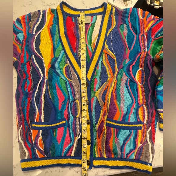 Coogi Sweater - Picture 8 of 8